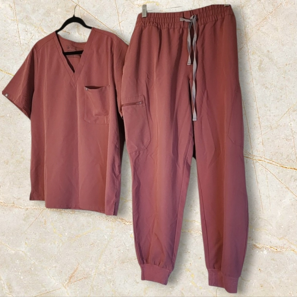Figs Rose Mauve Two-Piece Scrub Set